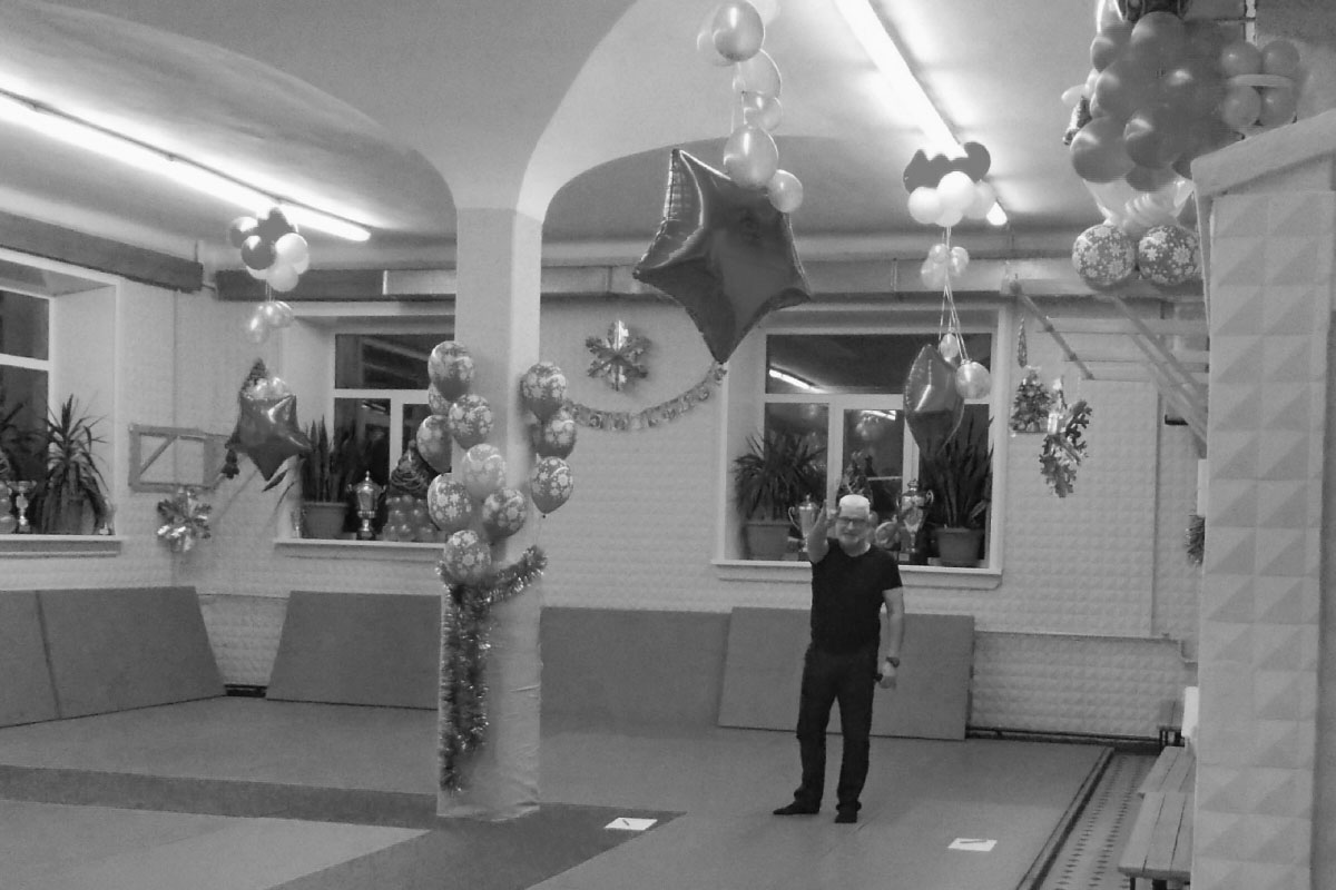 В Тверской области простились с известным спортсменом и байкером