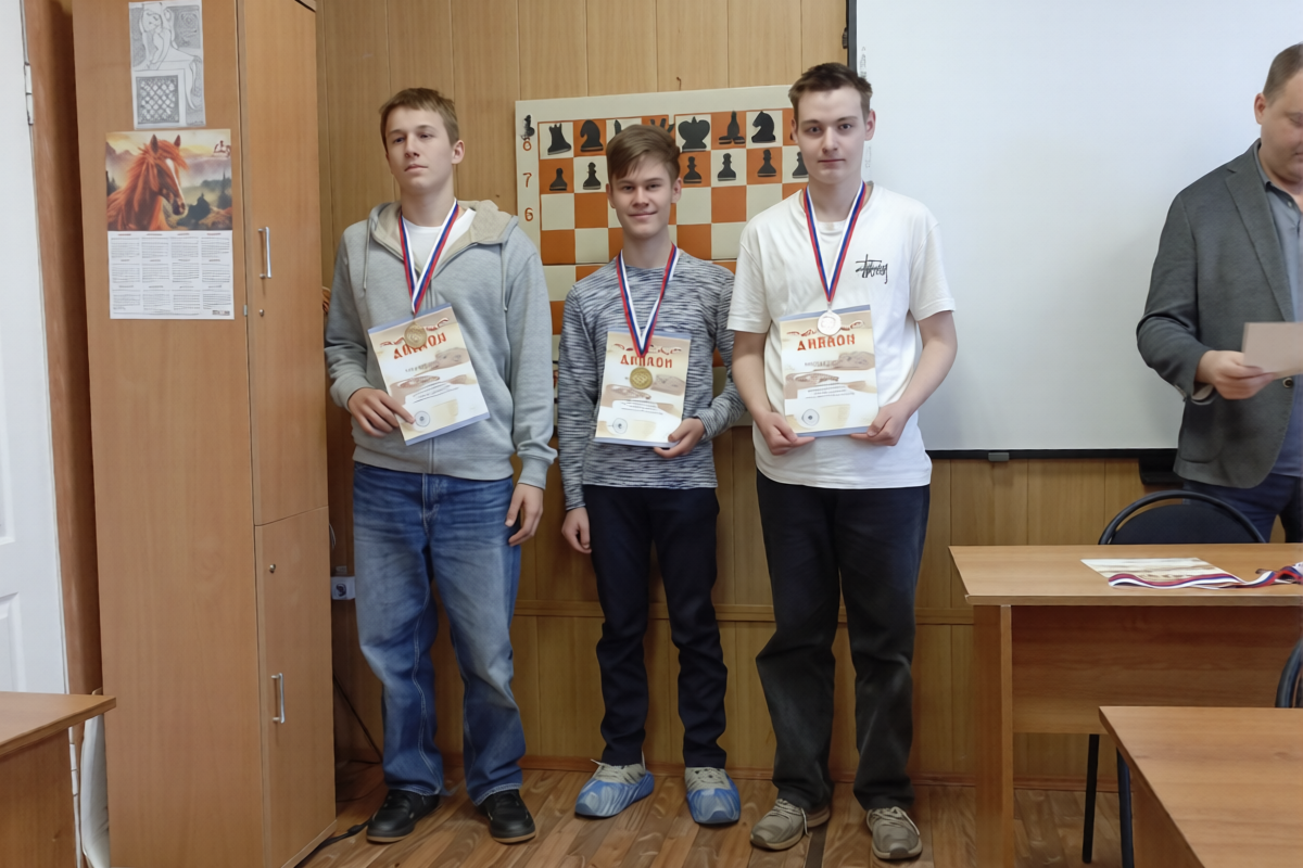 Тверские шашисты триумфально выступили на чемпионате и первенстве ЦФО