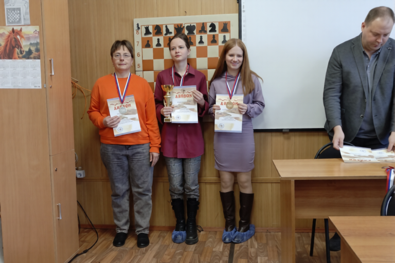 Тверские шашисты триумфально выступили на чемпионате и первенстве ЦФО