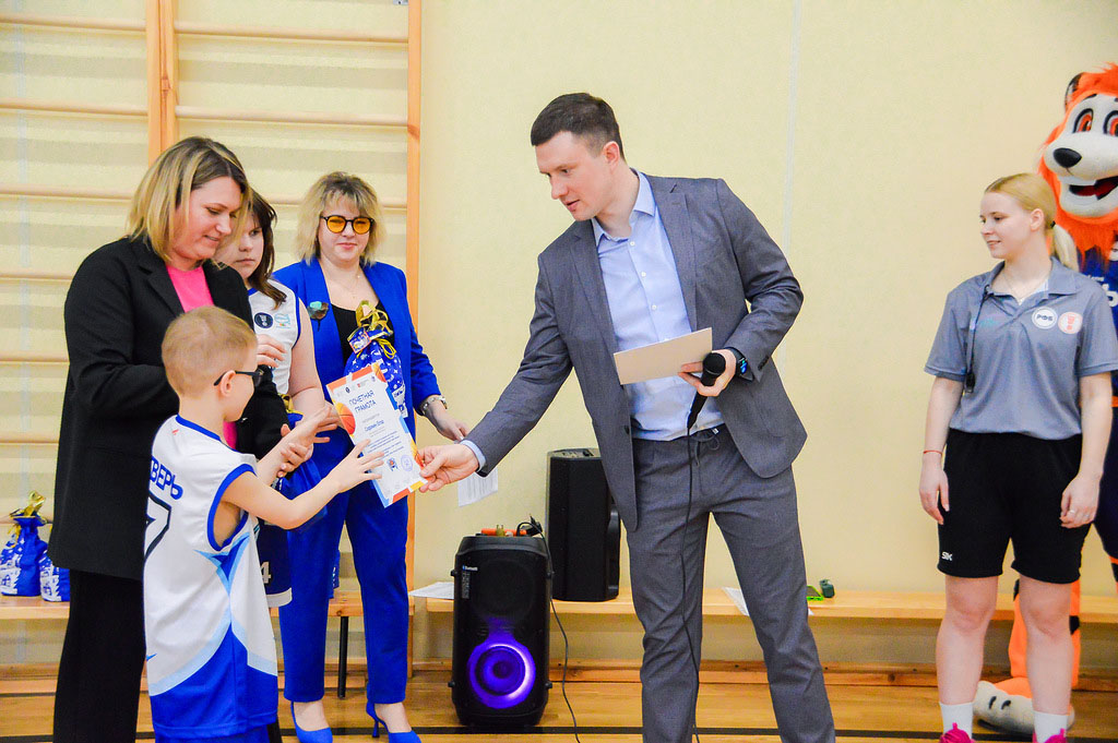 При поддержке БК «Тверь» создана детская команда по адаптивному баскетболу