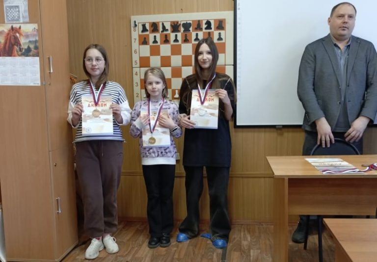 Тверские шашисты триумфально выступили на чемпионате и первенстве ЦФО