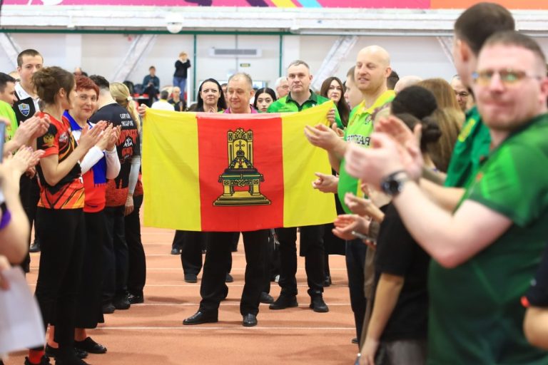 Тренер и ученик завоевали для Тверской области золото чемпионата России по дартс Тренер и ученик завоевали для Тверской области золото чемпионата России по дартс