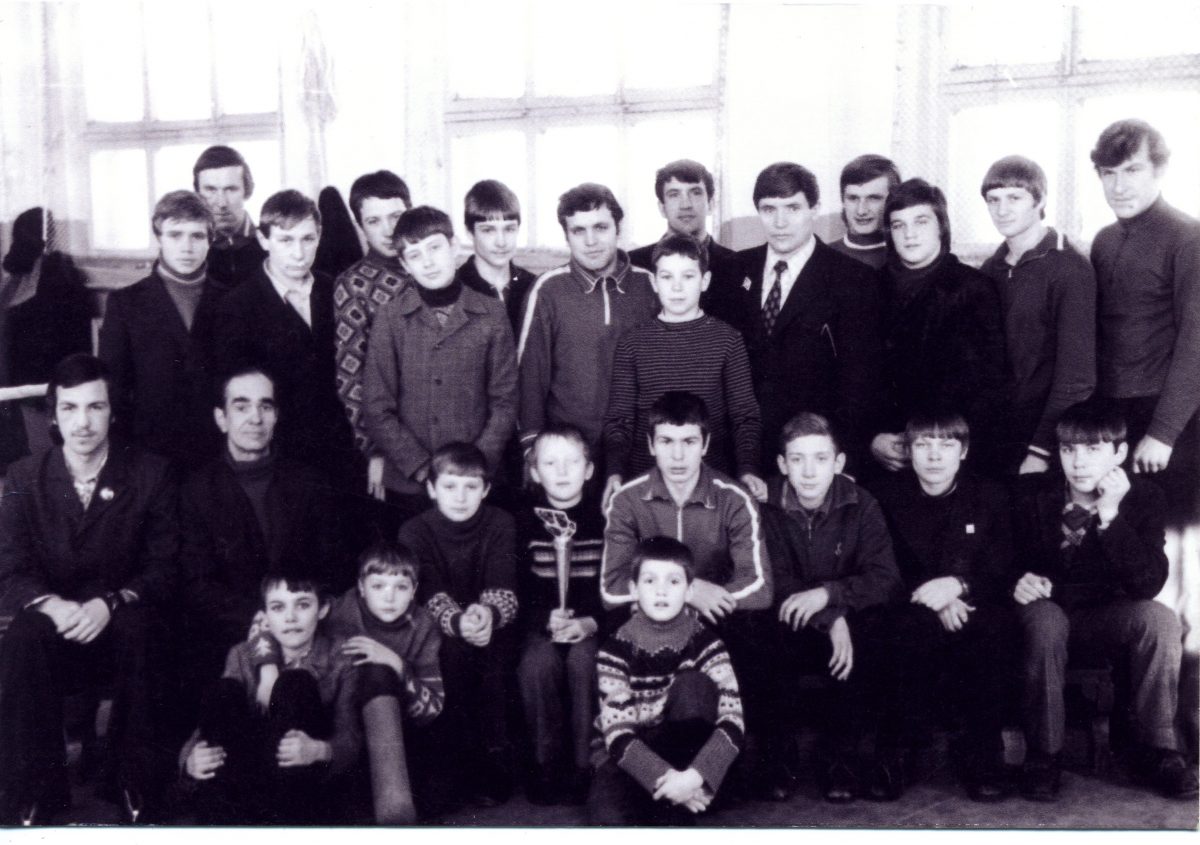 Генерал юстиции и судья чемпионата мира по боксу отмечает юбилей