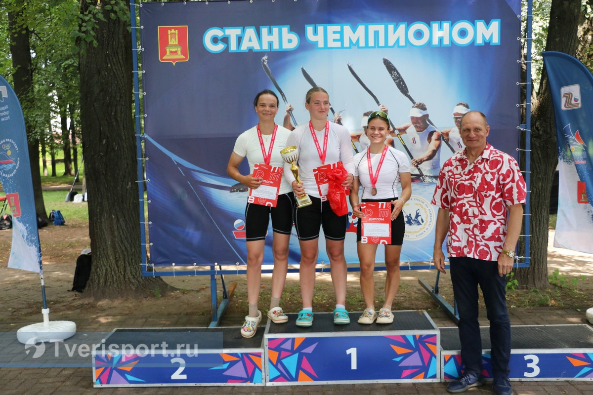 «Он – легенда!»: Виктор Денисов отмечает юбилей