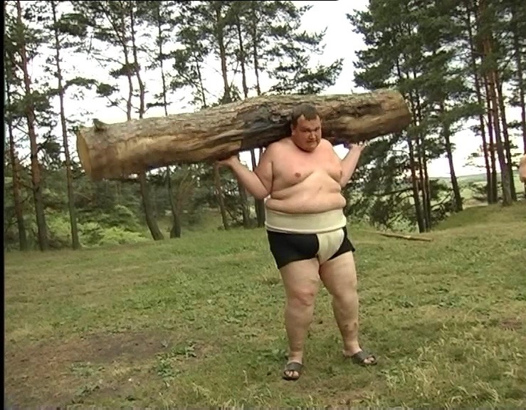 «Дело его живет»: в память о легенде тверского сумо Сергее Воронове