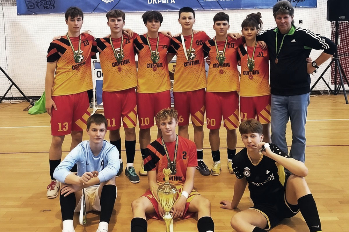 Покер Егора Егорова принес «Спутнику» золото первенства области