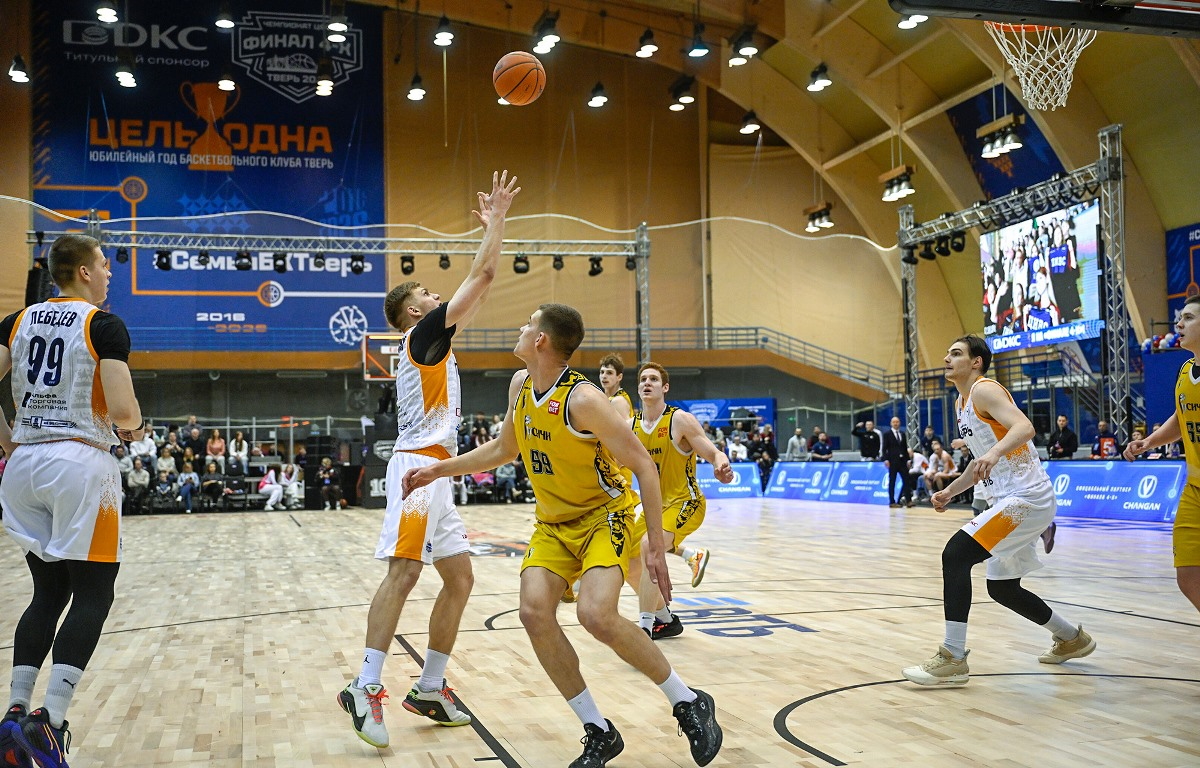 Жара на льду: тверской «Финал четырех» чемпионата ЦФО установил рекорд всех времен