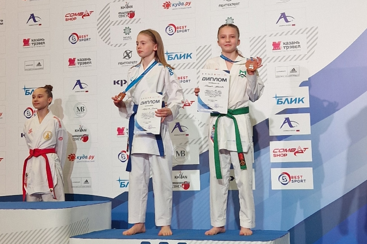 Каратисты Твери отличились на международном турнире в Казани