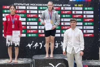 Студентка из Твери завоевала золото первенства России по пляжной борьбе