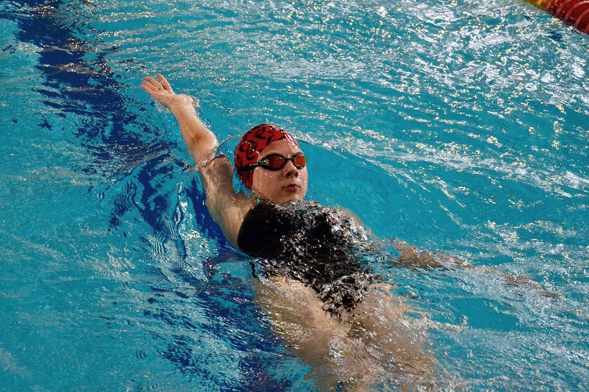 Тверская гимназистка доплыла до пьедестала чемпионата России