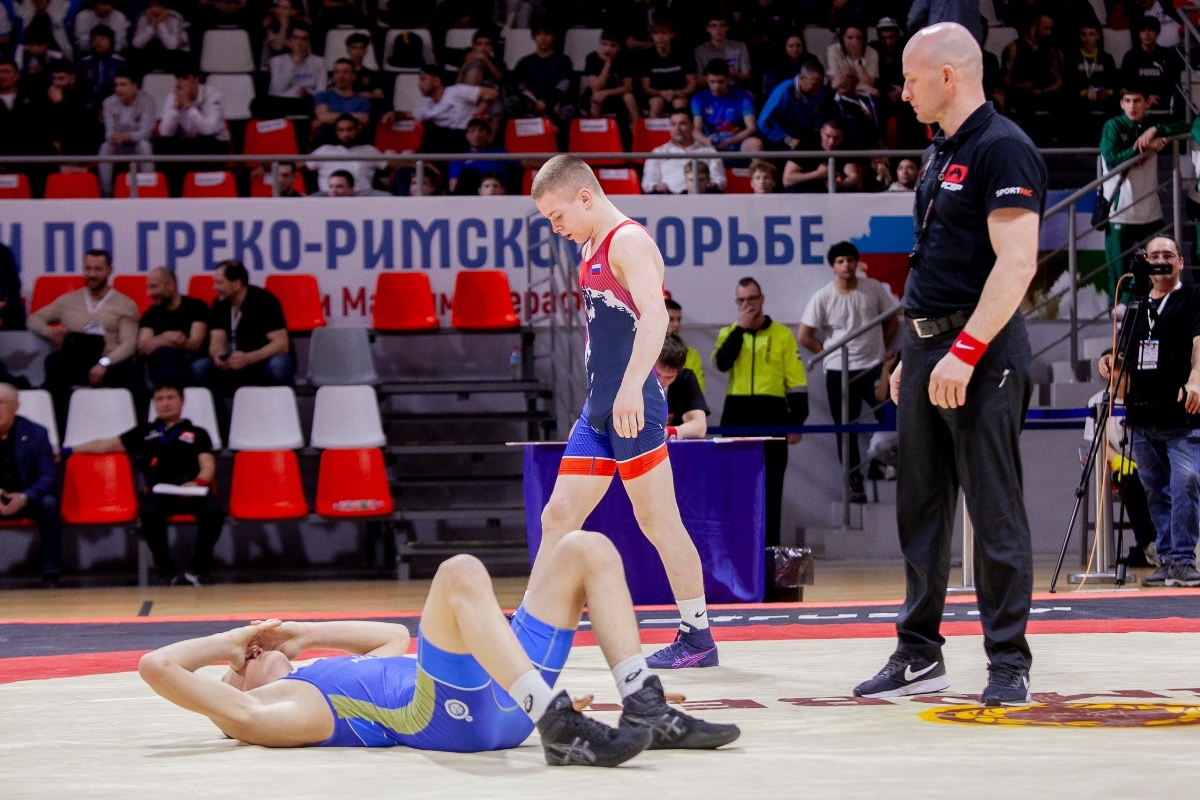 8 лет спустя: тверской борец покорил пьедестал первенства России