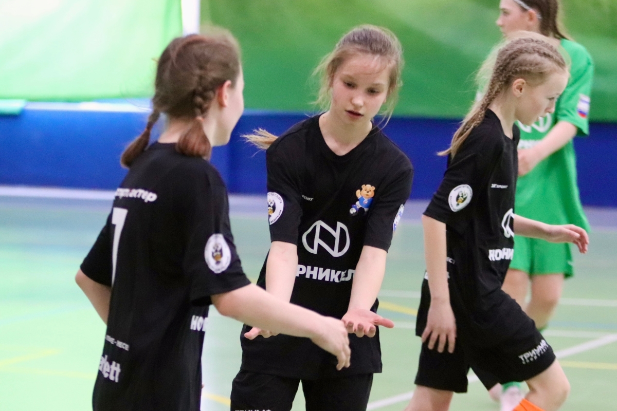 Футболистки из сельской школы завоевали для Тверской области награды «Кубка Триумфа»