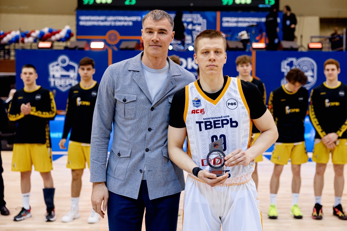 Жара на льду: тверской «Финал четырех» чемпионата ЦФО установил рекорд всех времен