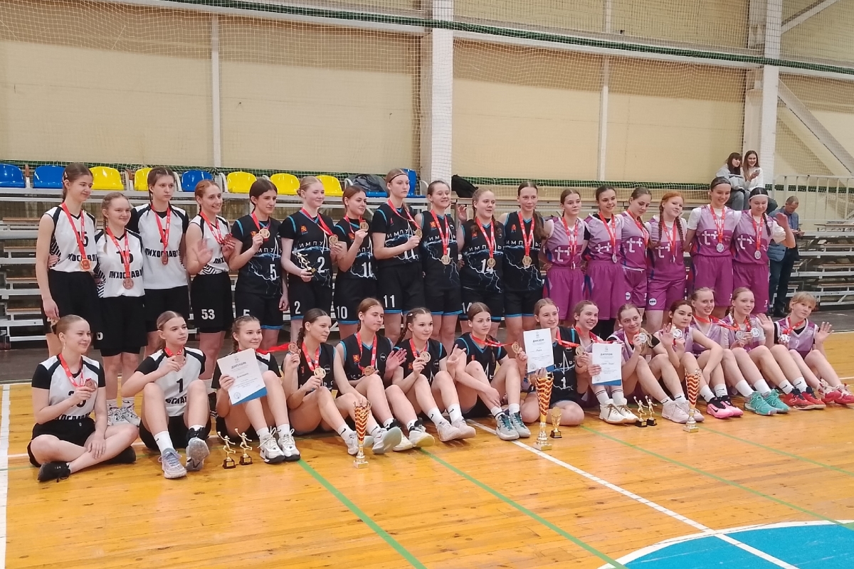 «Спасибо вам, девчонки!»: названы лучшие баскетболистки Тверской области среди юниорок