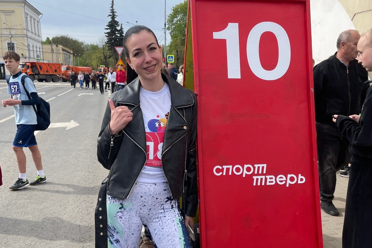 Мы нашли самую необычную команду-участницу эстафеты Победы в Твери