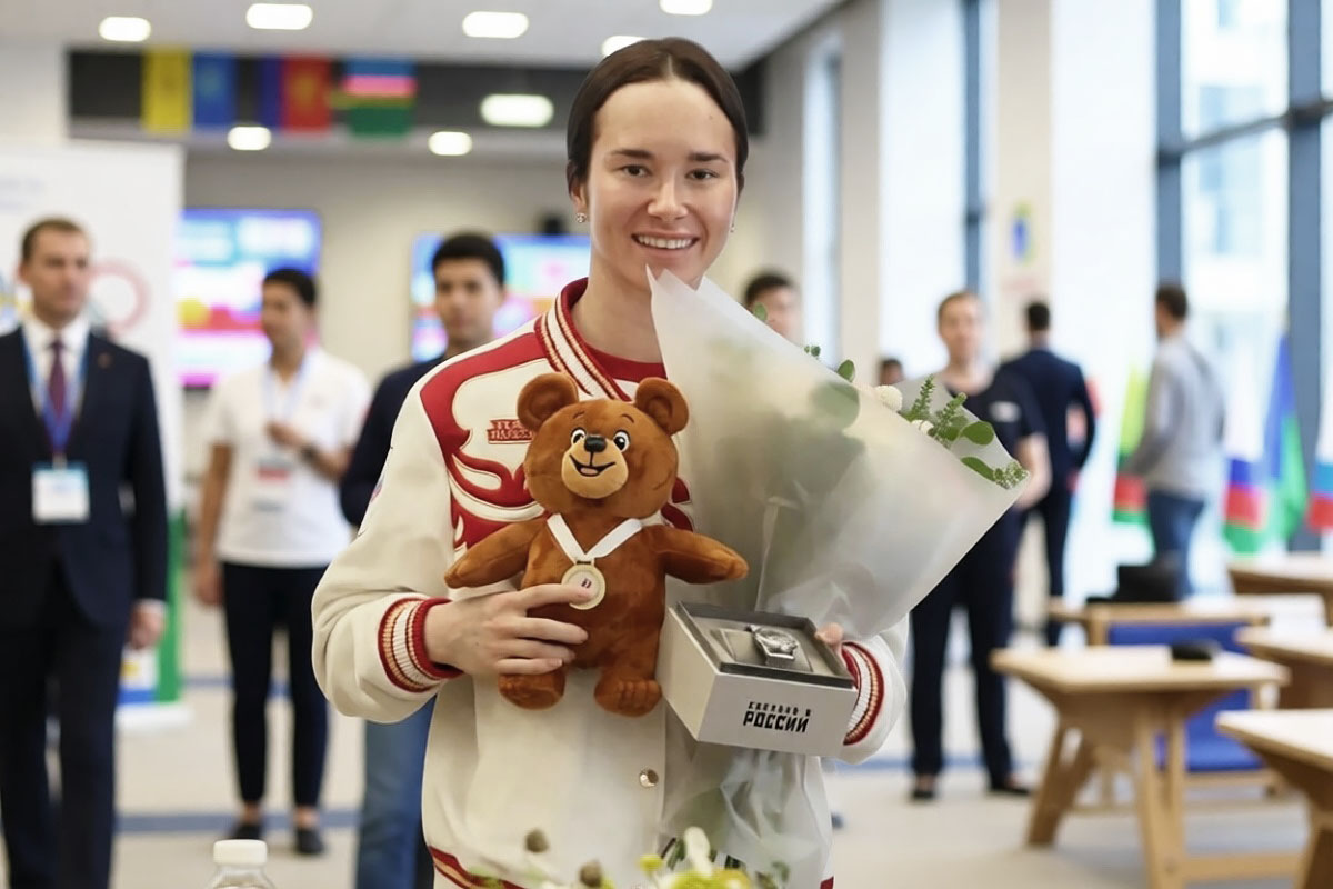 Елена Вяльбе приготовила подарок на день рождения Дарье Непряевой