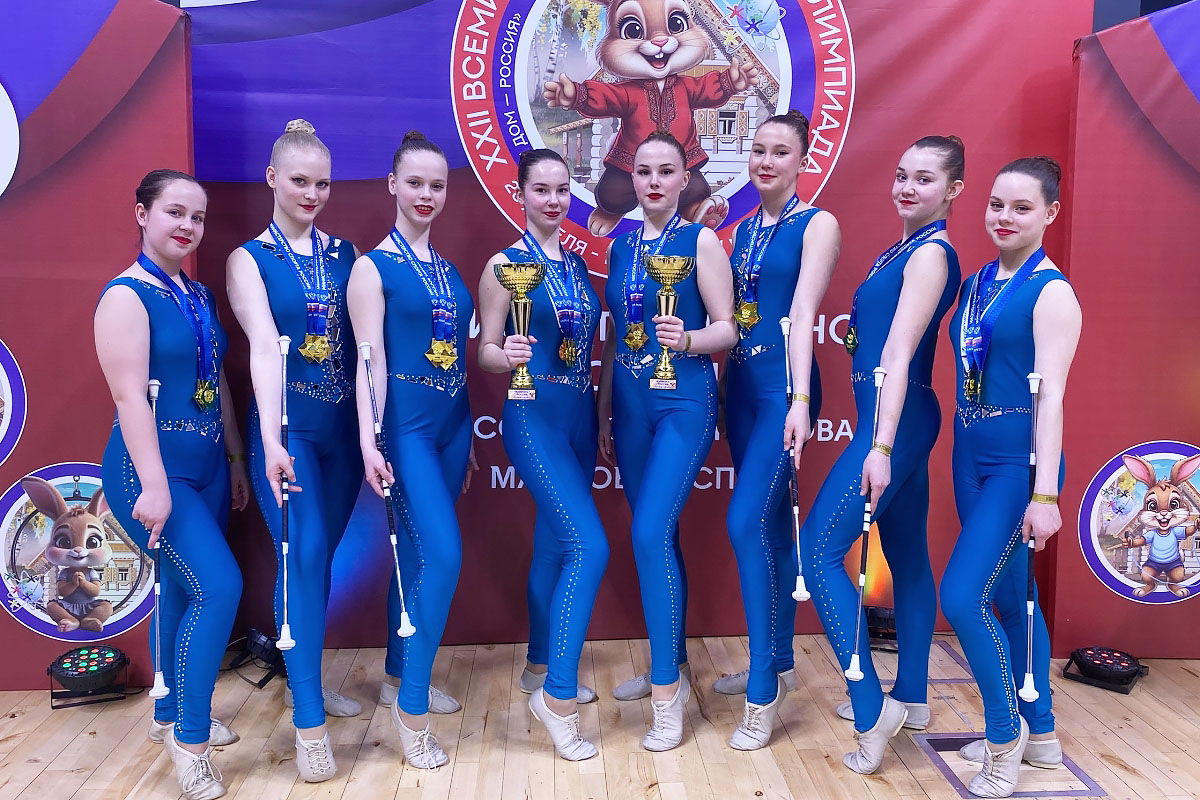 Великолепная восьмерка! Девушки из Тверской области – двукратные чемпионки России по чир спорту
