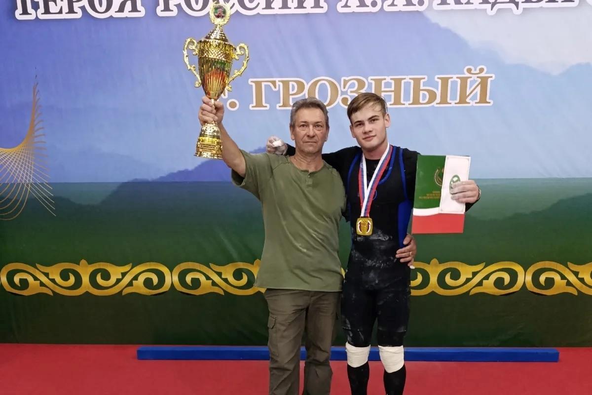 Новая эра тверской тяжёлой атлетики: Прохор Полуянов выступит на чемпионате России