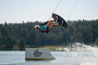 Чемпионы и призеры России по вейкборду сразились за награды в Твери Чемпионы и призеры России по вейкборду сразились за награды в Твери