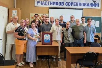 В Твери шашисты из восьми регионов сразились за награды «Мемориала Новикова» В Твери шашисты из восьми регионов сразились за награды «Мемориала Новикова»