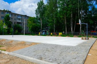 В Твери идет строительство новой спортивной площадки В Твери идет строительство новой спортивной площадки