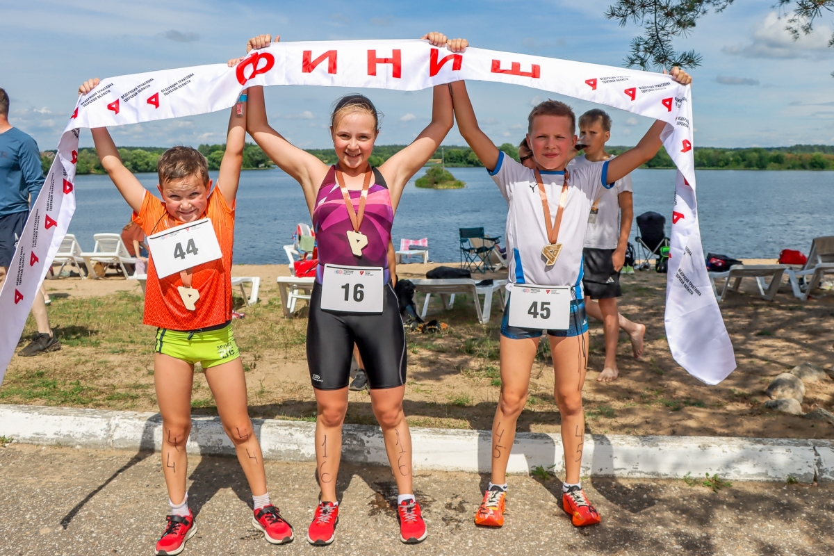Семейный триумф: названы чемпионы Тверской области по триатлону
