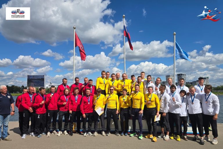 В гребке от чемпионата мира: «Шторм» завоевал шесть комплектов наград Кубка России