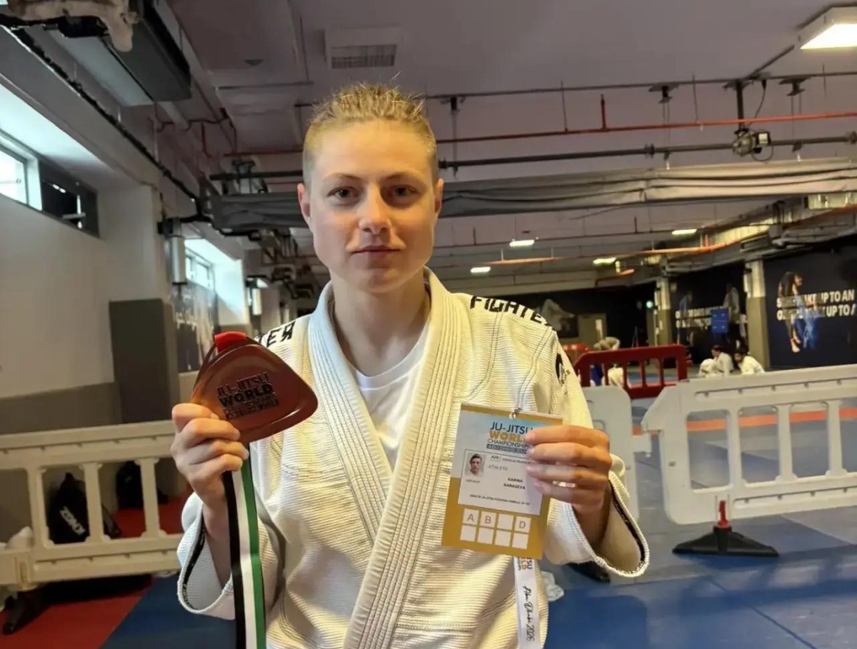 Браво, Алина и Карина! Тверские спортсменки завоевали золото и бронзу чемпионата мира по джиу джитсу