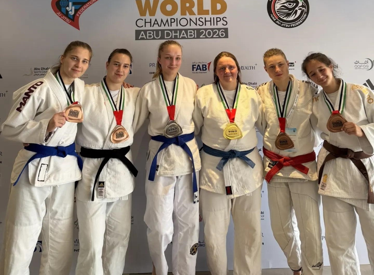Браво, Алина и Карина! Тверские спортсменки завоевали золото и бронзу чемпионата мира по джиу джитсу