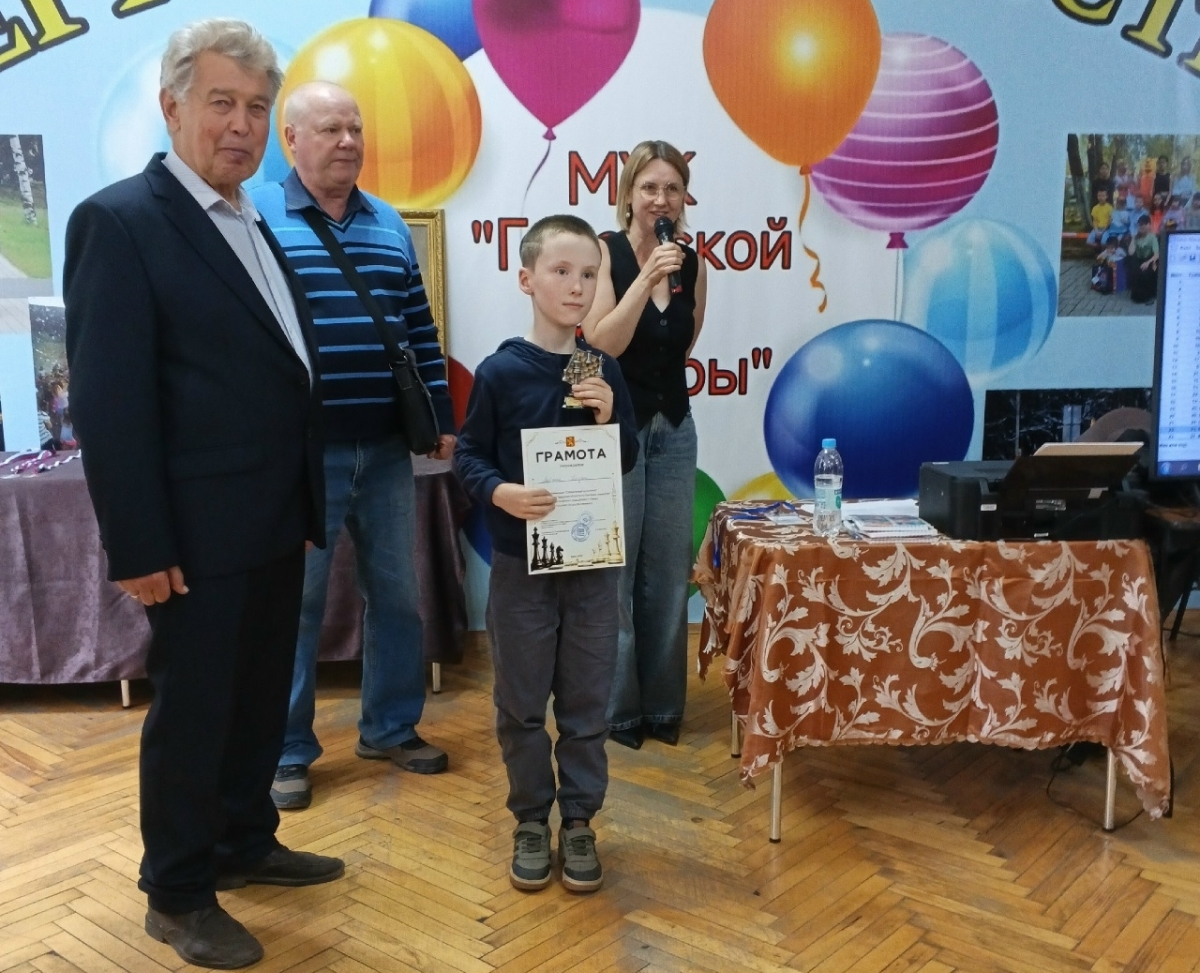 В Ржеве определили сильнейших в быстрых шахматах