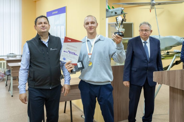 Лучшие в коде: тверские студенты сразились за звание лучших программистов