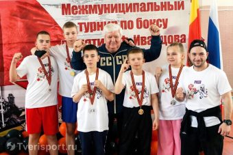 Ринг, который не отпускает. Как бокс сделал из мальчишки с перчатками генерала юстиции, защитника Волги и летописца тверского спорта