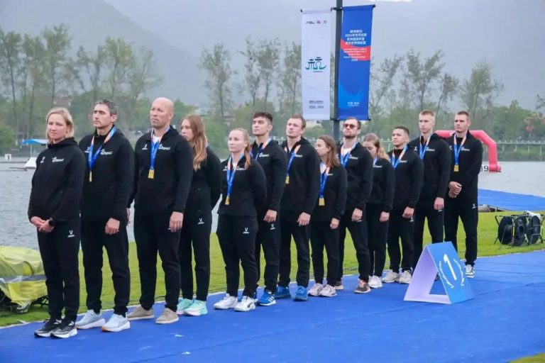 Тверские гребцы привезли из Ханчжоу россыпь медалей